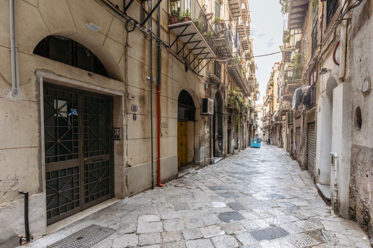 Case Barbera Via Parlamento Palermo Exterior photo